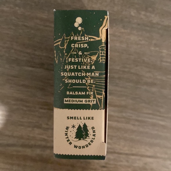 Dr Squatch Snowy Pine Tar Mens Natural Soap Limited edition - Picture 4 of 4